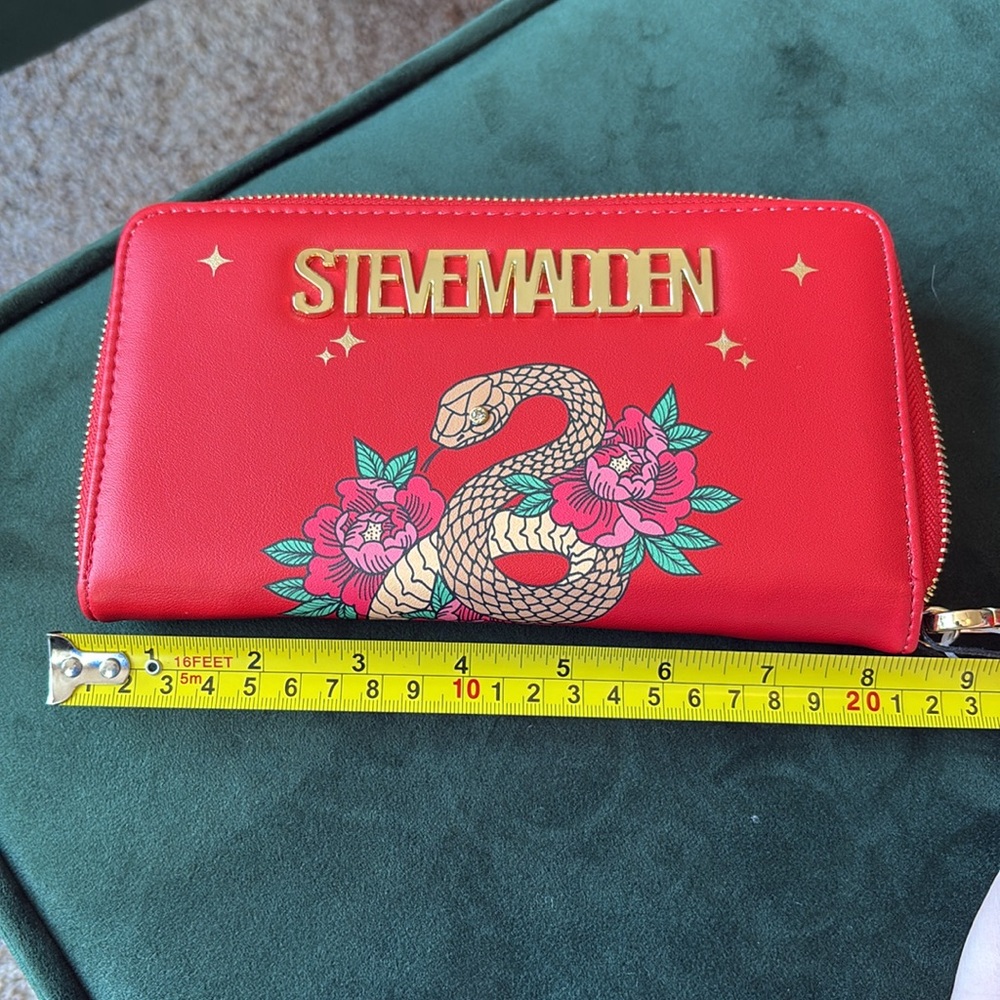 *RARE* Steve Madden Bevelyn Red Snake Wristlet Wallet Year of the Snake - Picture 9 of 12